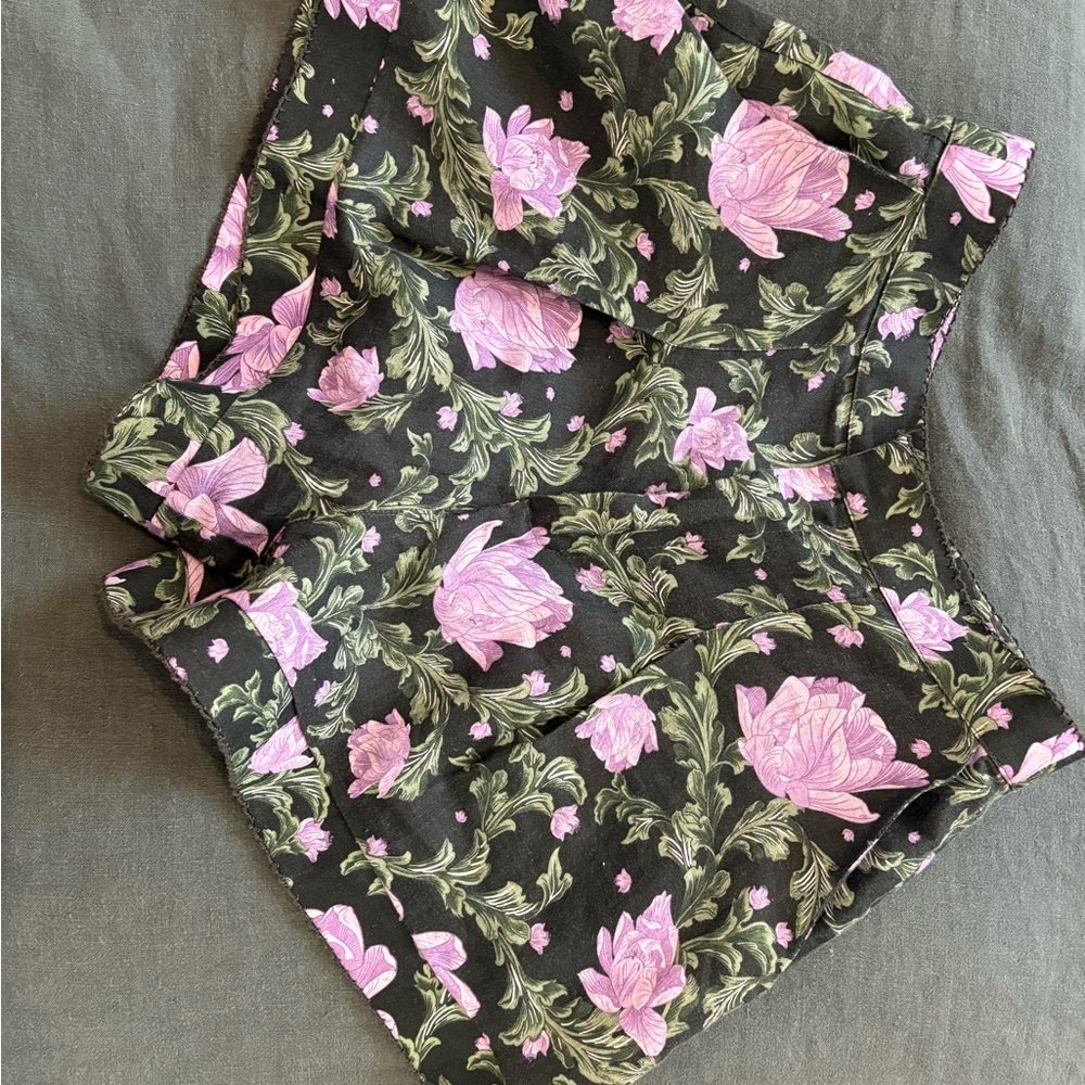 Agua by Agua Bendita Toronjil Linen Floral High Waist Shorts